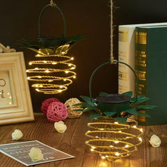 Solarna LED vrtna svetilka - Ananas (PAR 2 KOSOV)