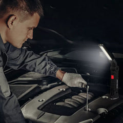 Polnilna ročna delovna svetilka z magnetom