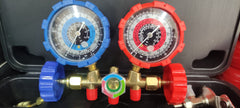 Manometer z armaturo za testiranje klimatskih naprav