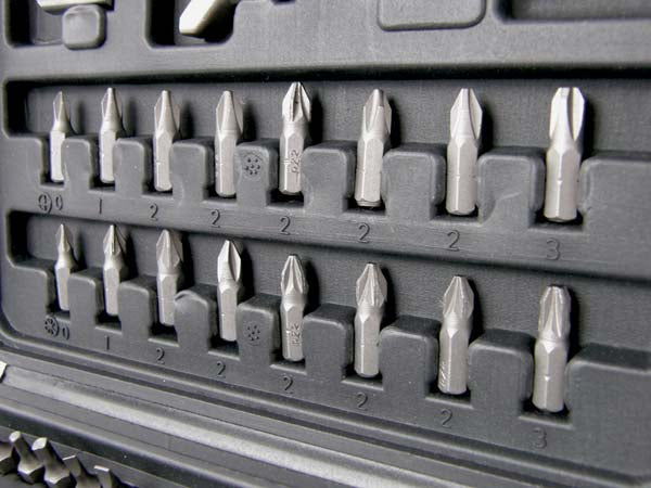 Set torx in nastavkov za izvijače - 100 elementov